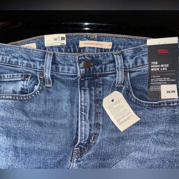 Levi's 728 High-Rise Wide Leg (Sweet Success) Women's Jeans 29x32 - Picture 4 of 8